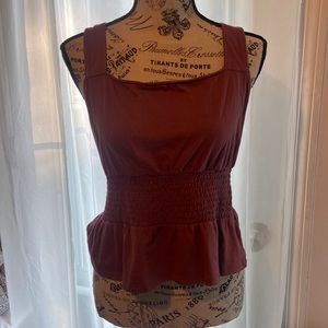 Cropped tank in dusty rose